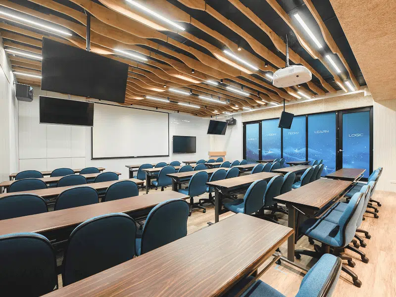 觀點教育中心 觀點教育中心